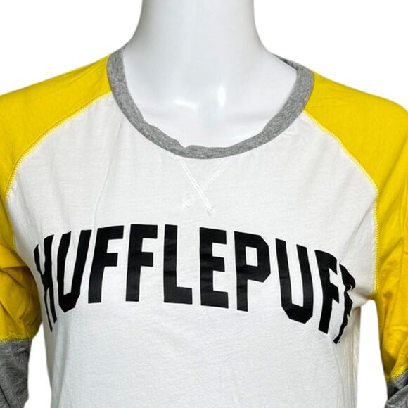Harry Potter Shirt Women Medium Hugglepuff Raglan Tee Gray White Hogwarts Casual - Picture 5 of 6